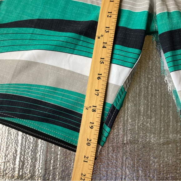 O'Neill Swim Trunks Adult 30 Green Black Striped Mens Bathing Suit Board Shorts - Picture 13 of 16